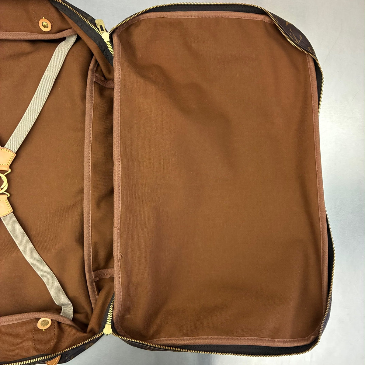 Louis Vuitton Sac Chasse Reisetasche