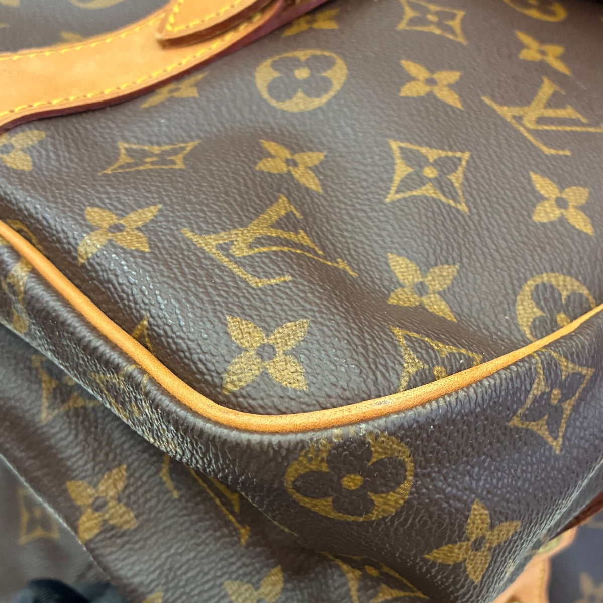 Louis Vuitton Sac Chasse Reisetasche