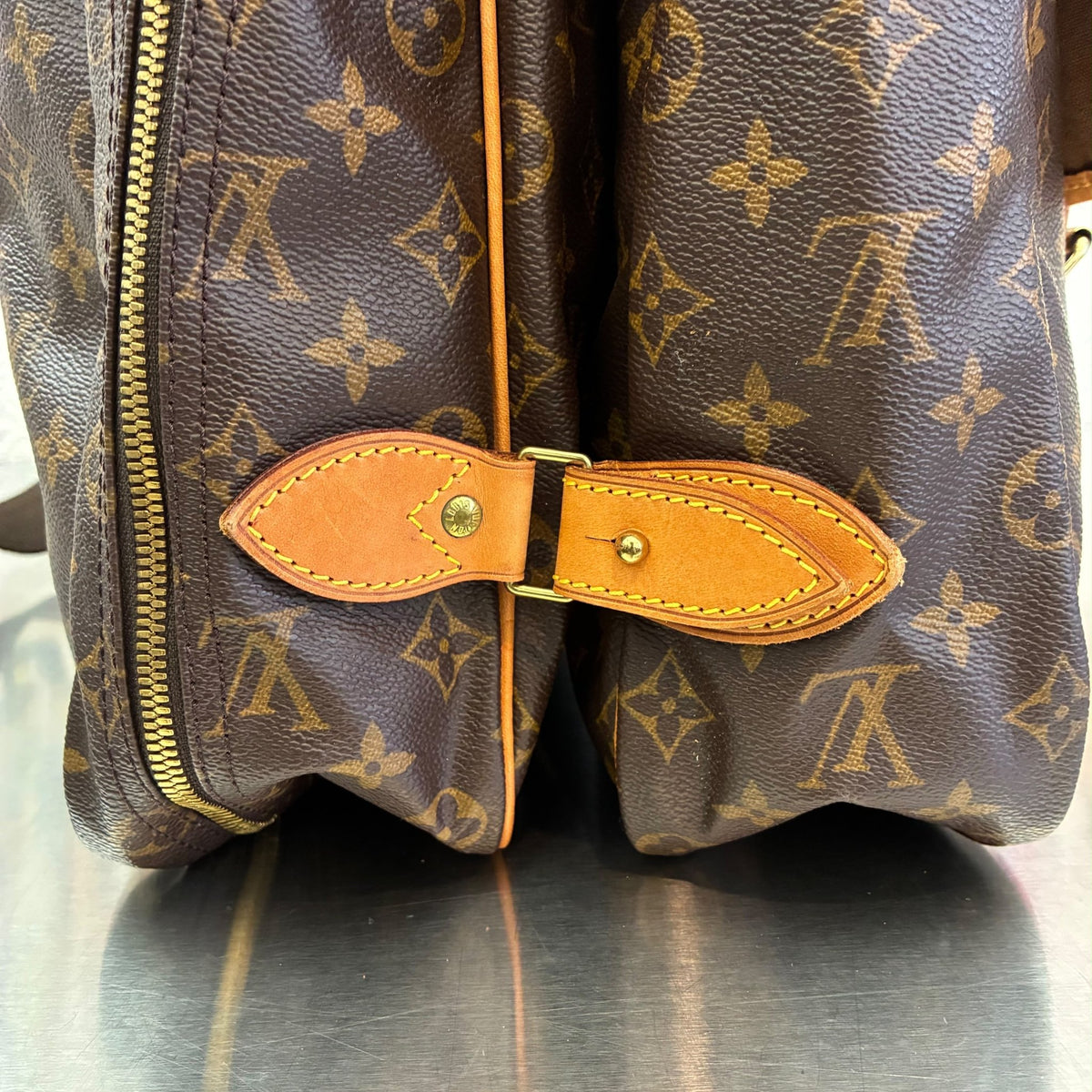 Louis Vuitton Sac Chasse Reisetasche