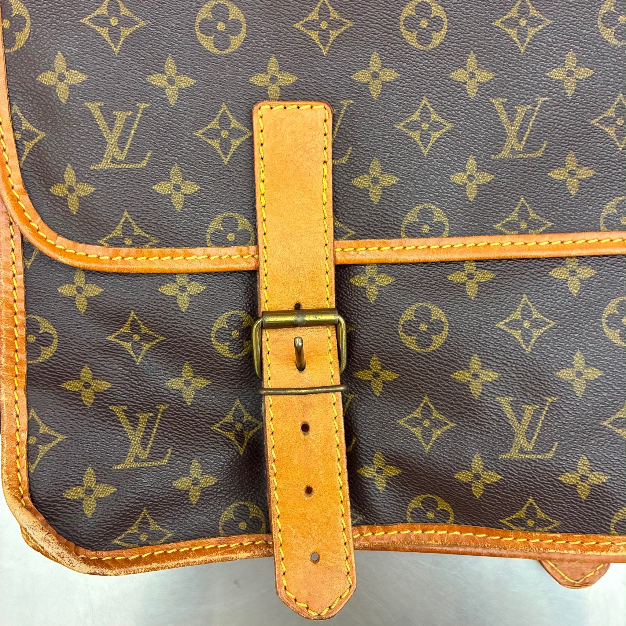 Louis Vuitton Sac de Chasse Monogam