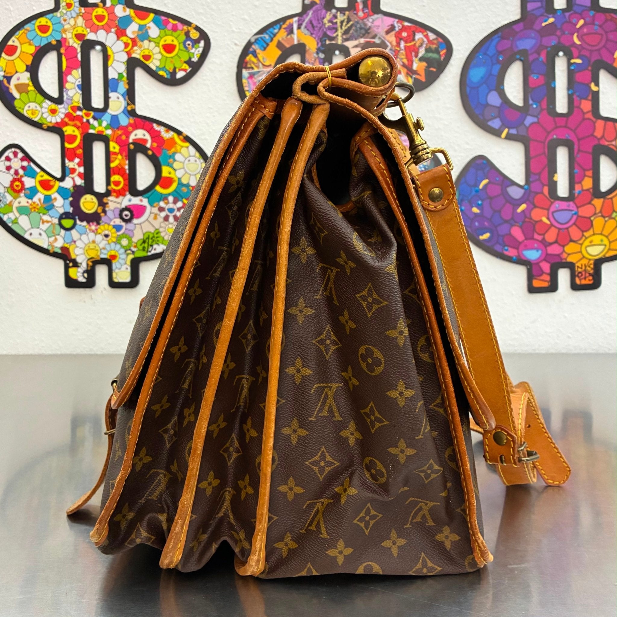 Louis Vuitton Sac de Chasse Monogam