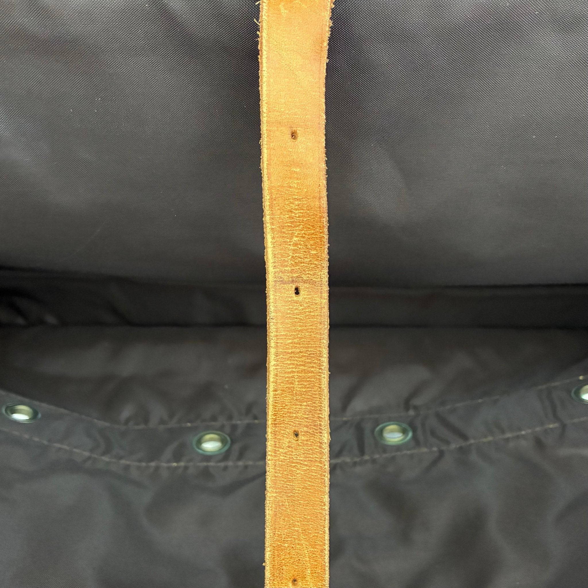 Louis Vuitton Sac de Chasse Monogam von 1987
