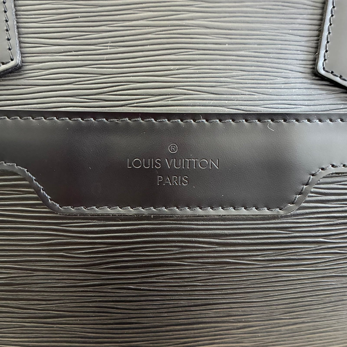 Louis Vuitton Sac de Ville Bourget Epi