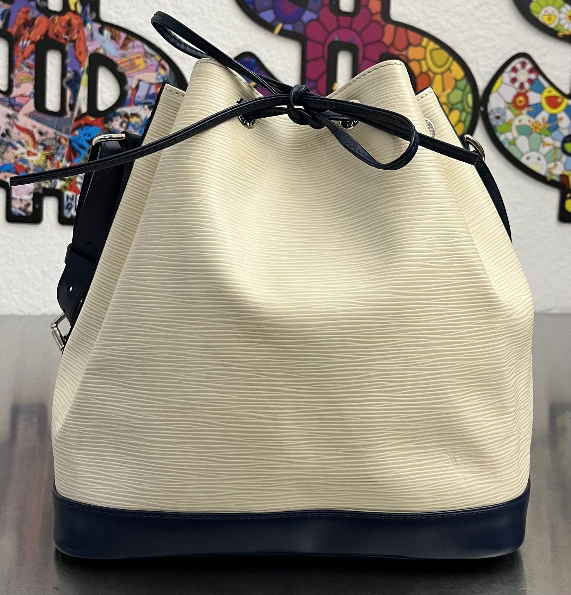 Louis Vuitton Sac Noé Bicolor Petit Epi