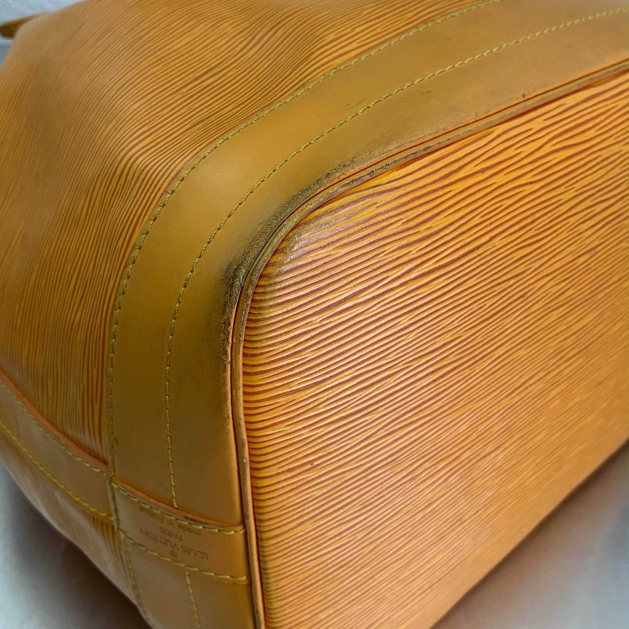 Louis Vuitton Sac Noé Grande Epi