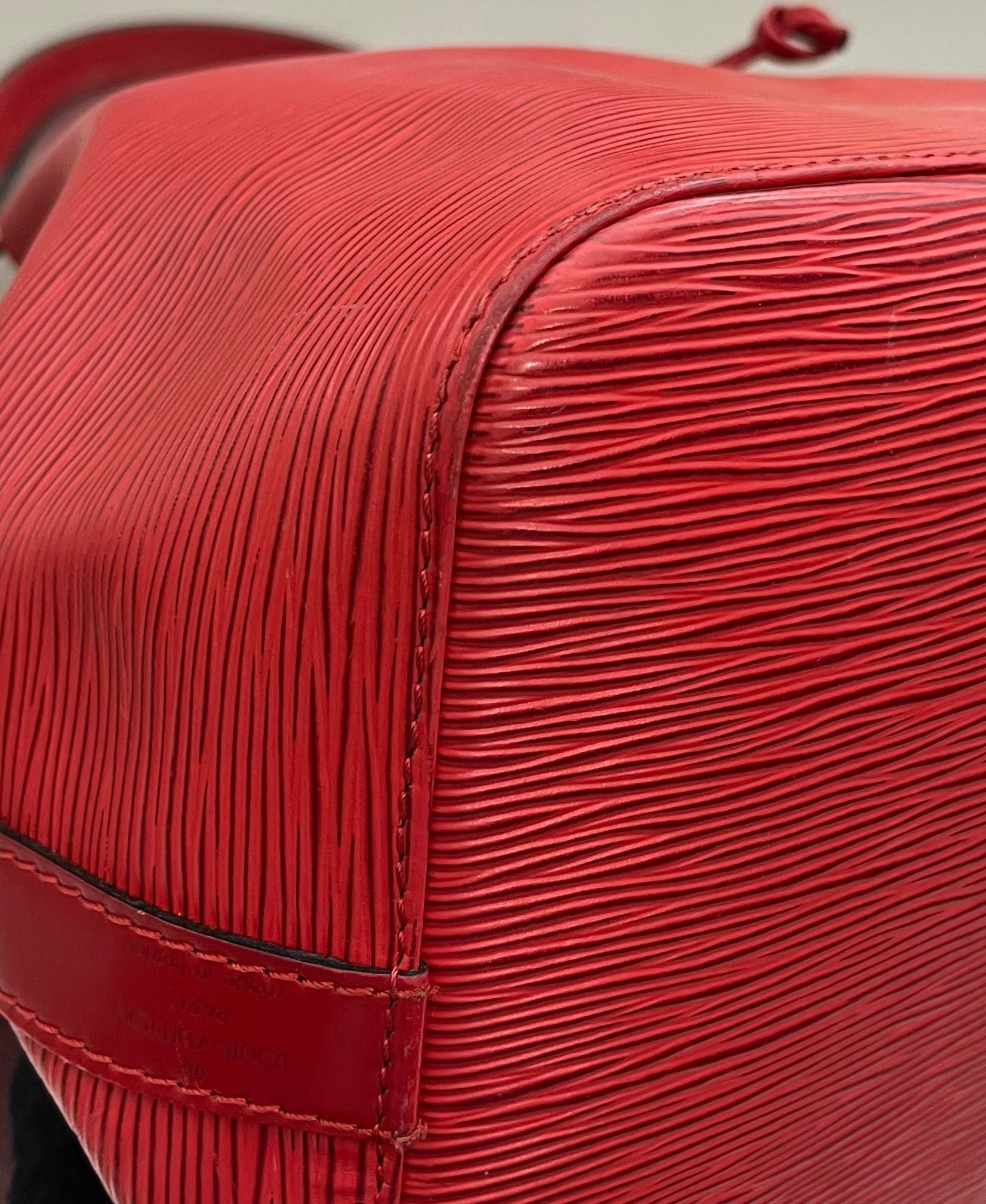 Louis Vuitton Sac Noé Petit EPI