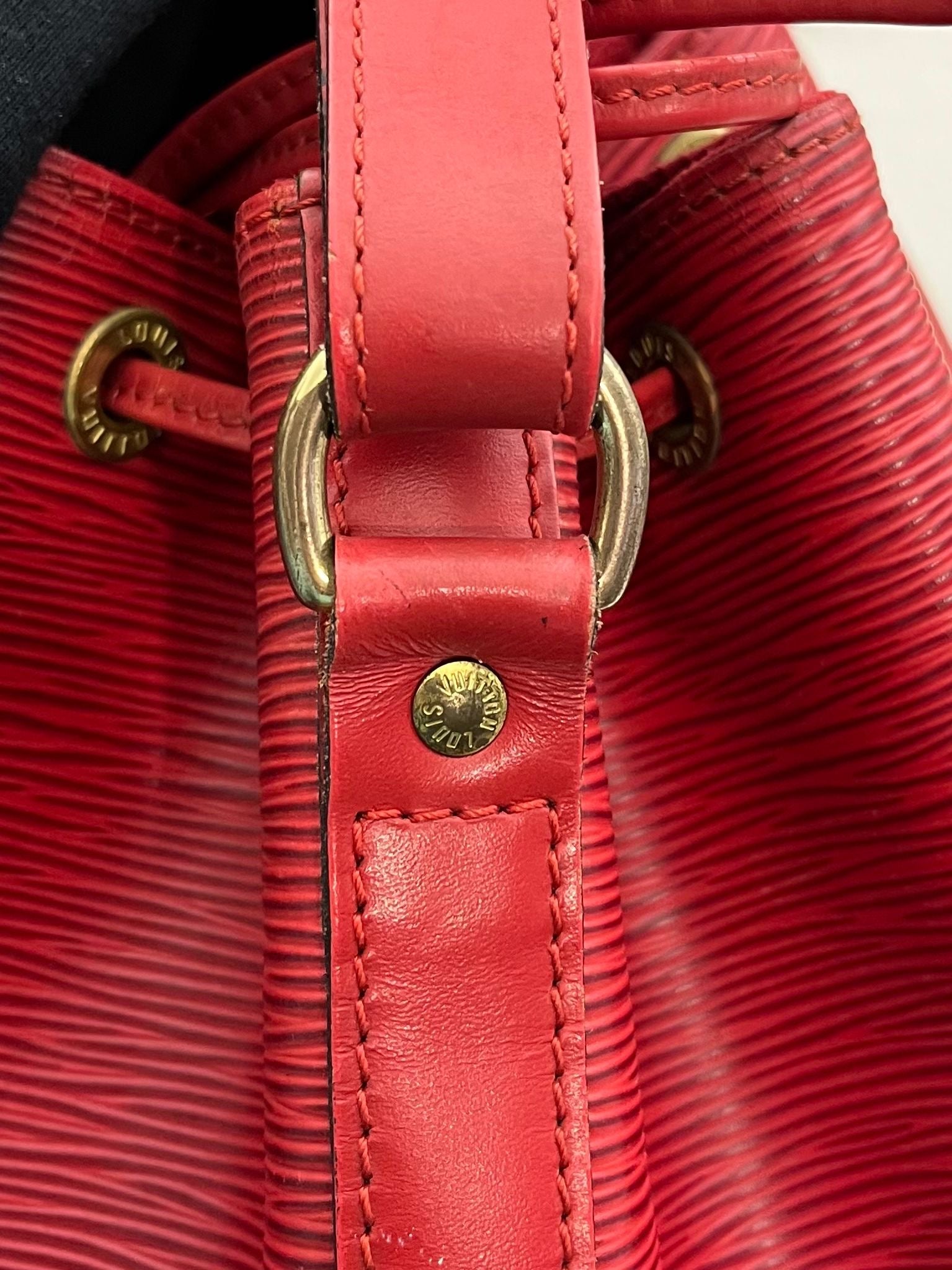 Louis Vuitton Sac Noé Petit EPI