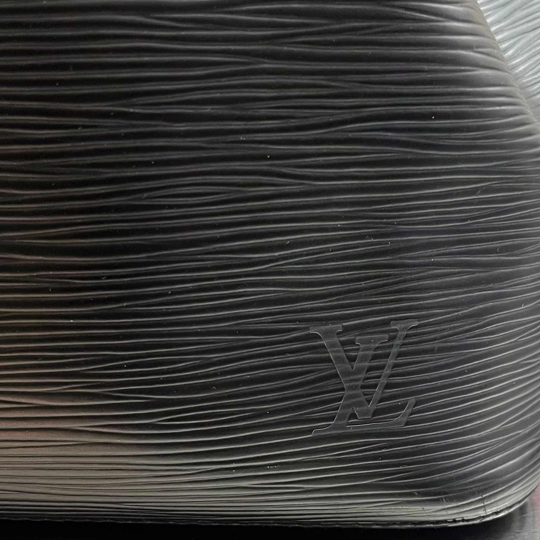 Louis Vuitton Sac Noè Petit Epi