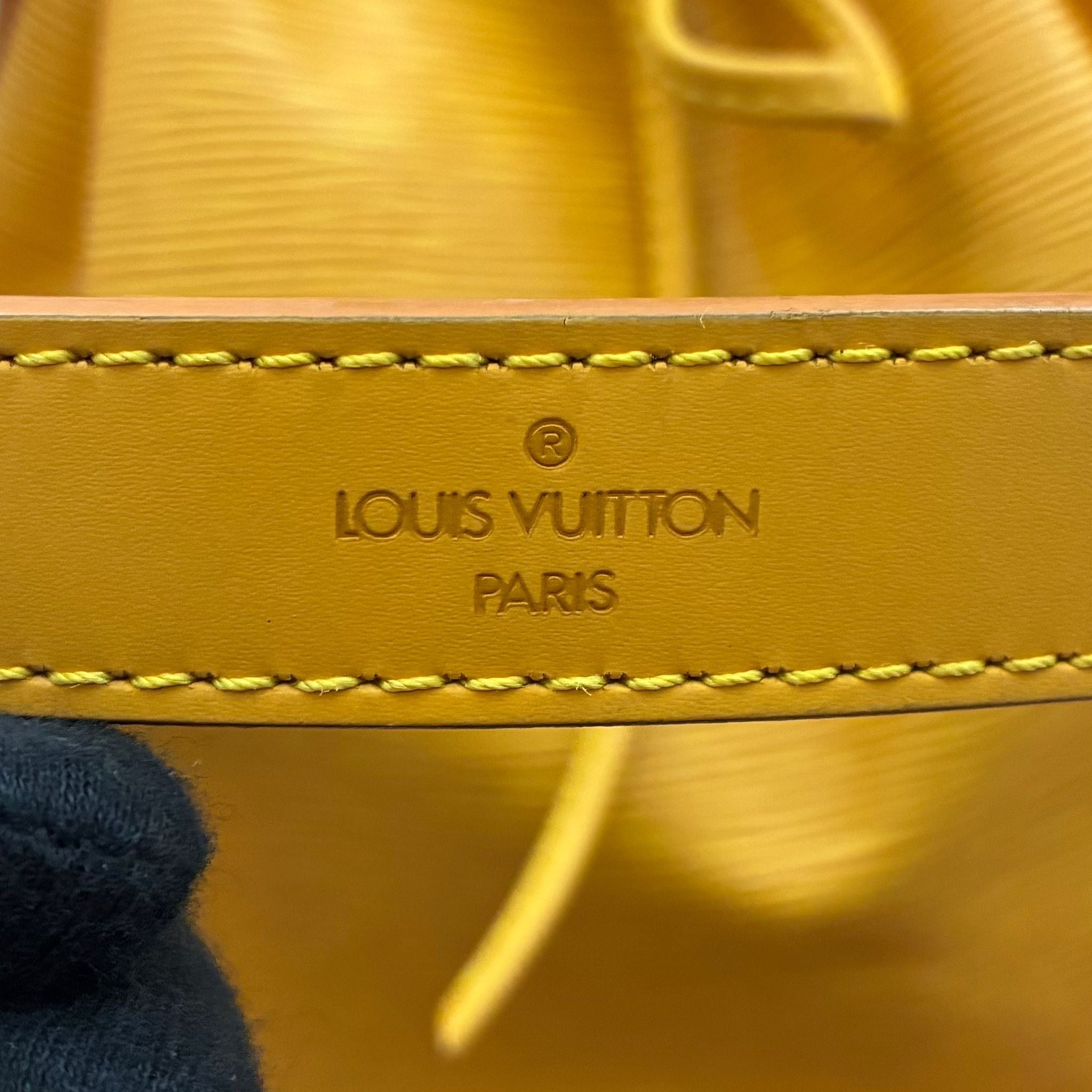 Louis Vuitton Sac Noé Petit Epi