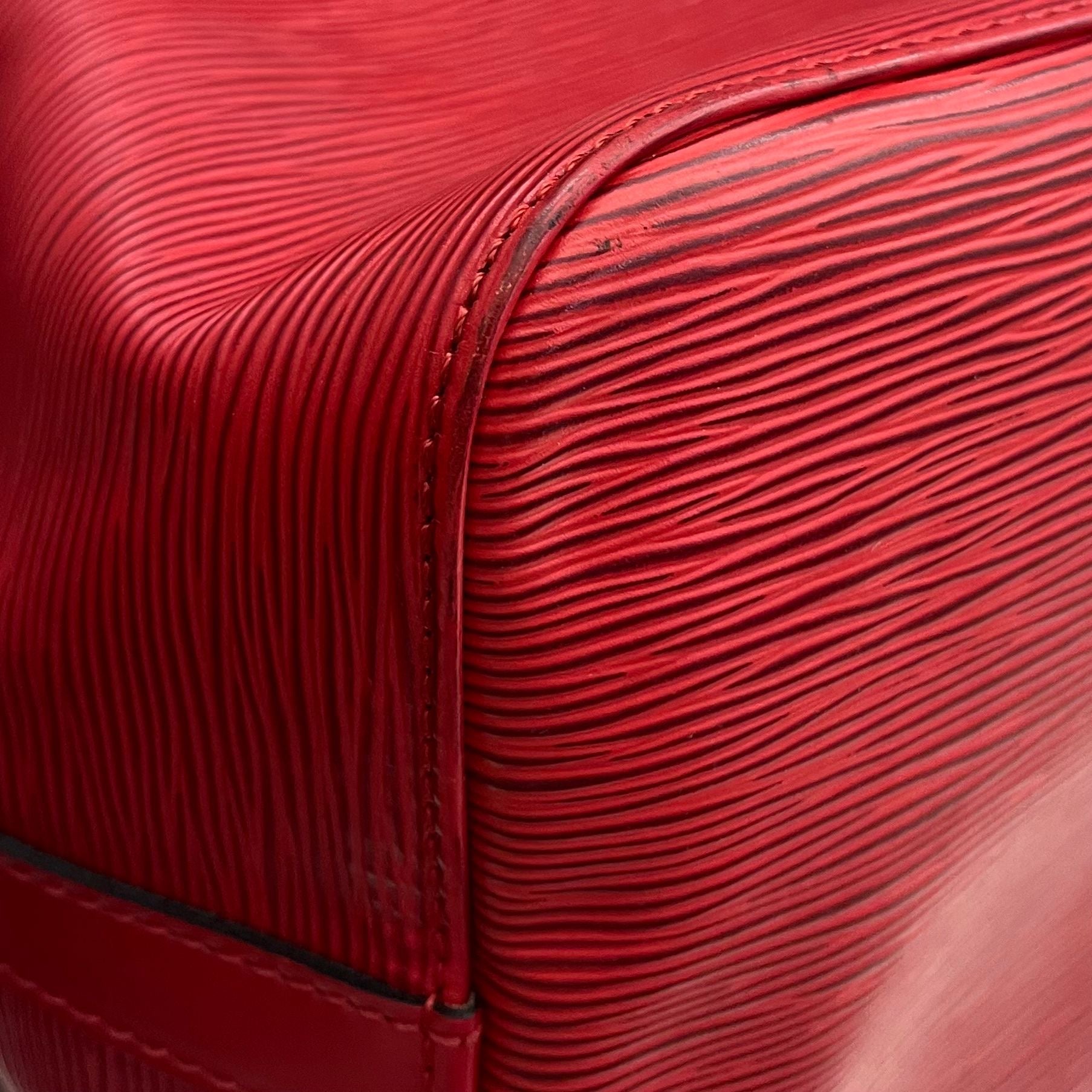 Louis Vuitton Sac Noé Petit Epi