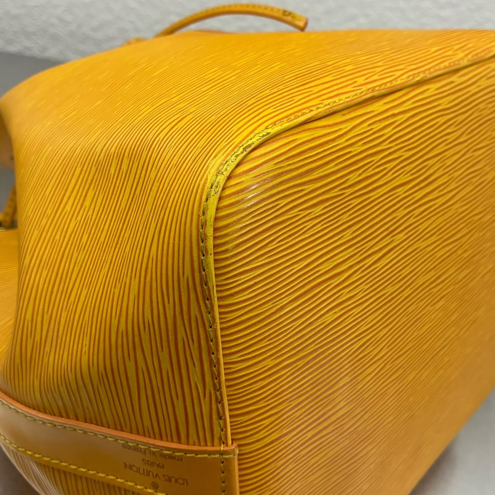 Louis Vuitton Sac Noé Petit Epi