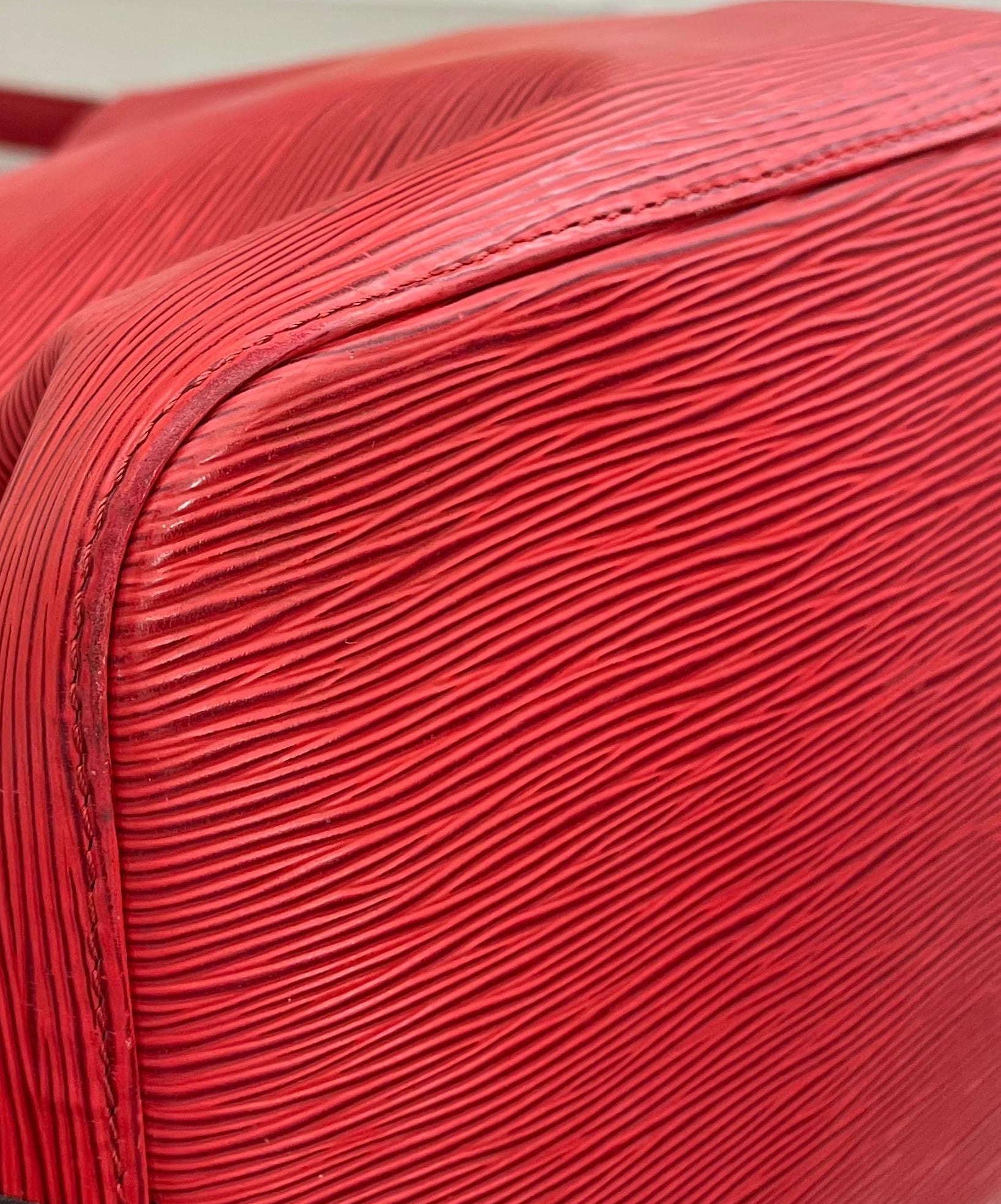 Louis Vuitton Sac Noé Petit EPI