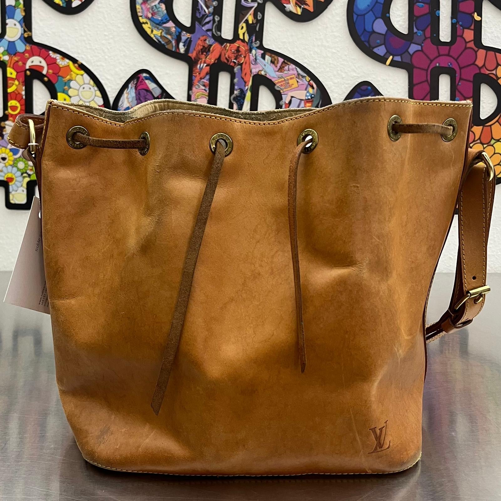 Louis Vuitton Sac Noé Petit Nomade