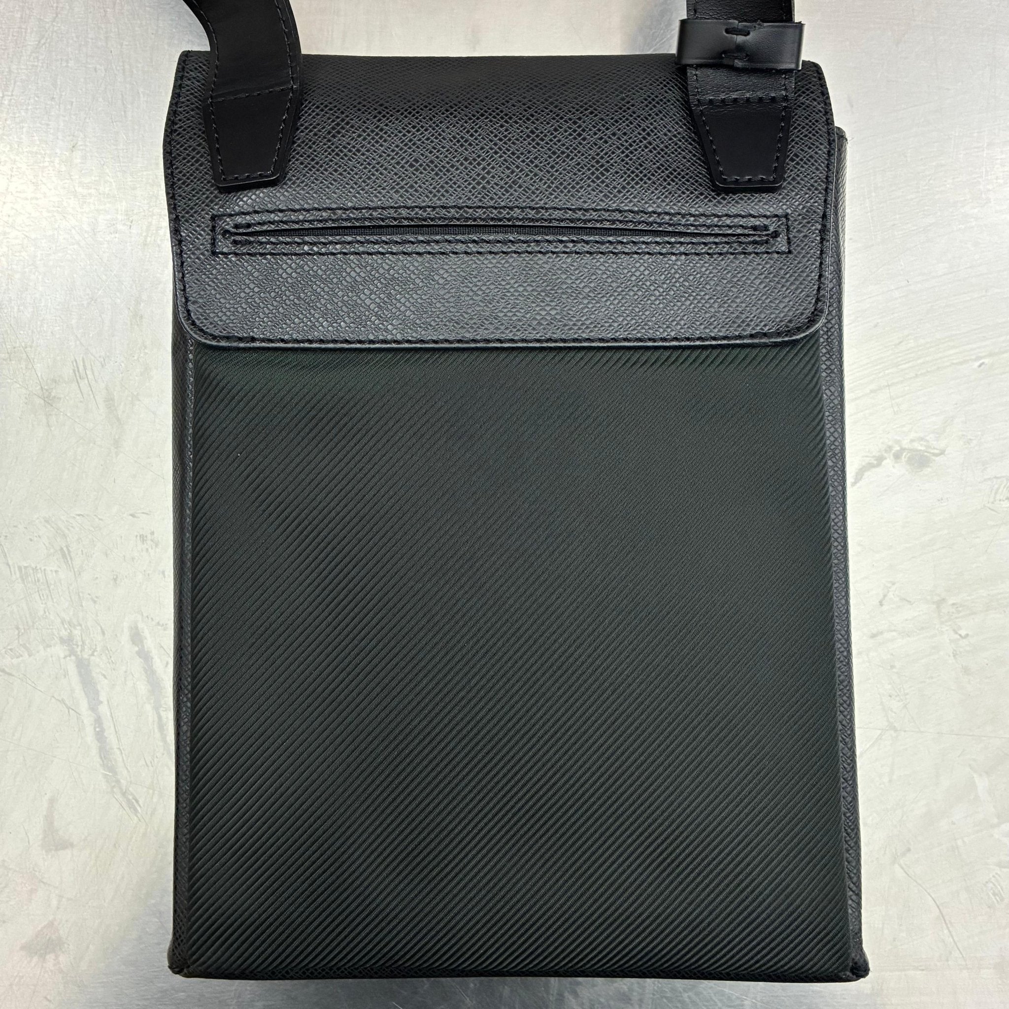 Louis Vuitton Saratov PM