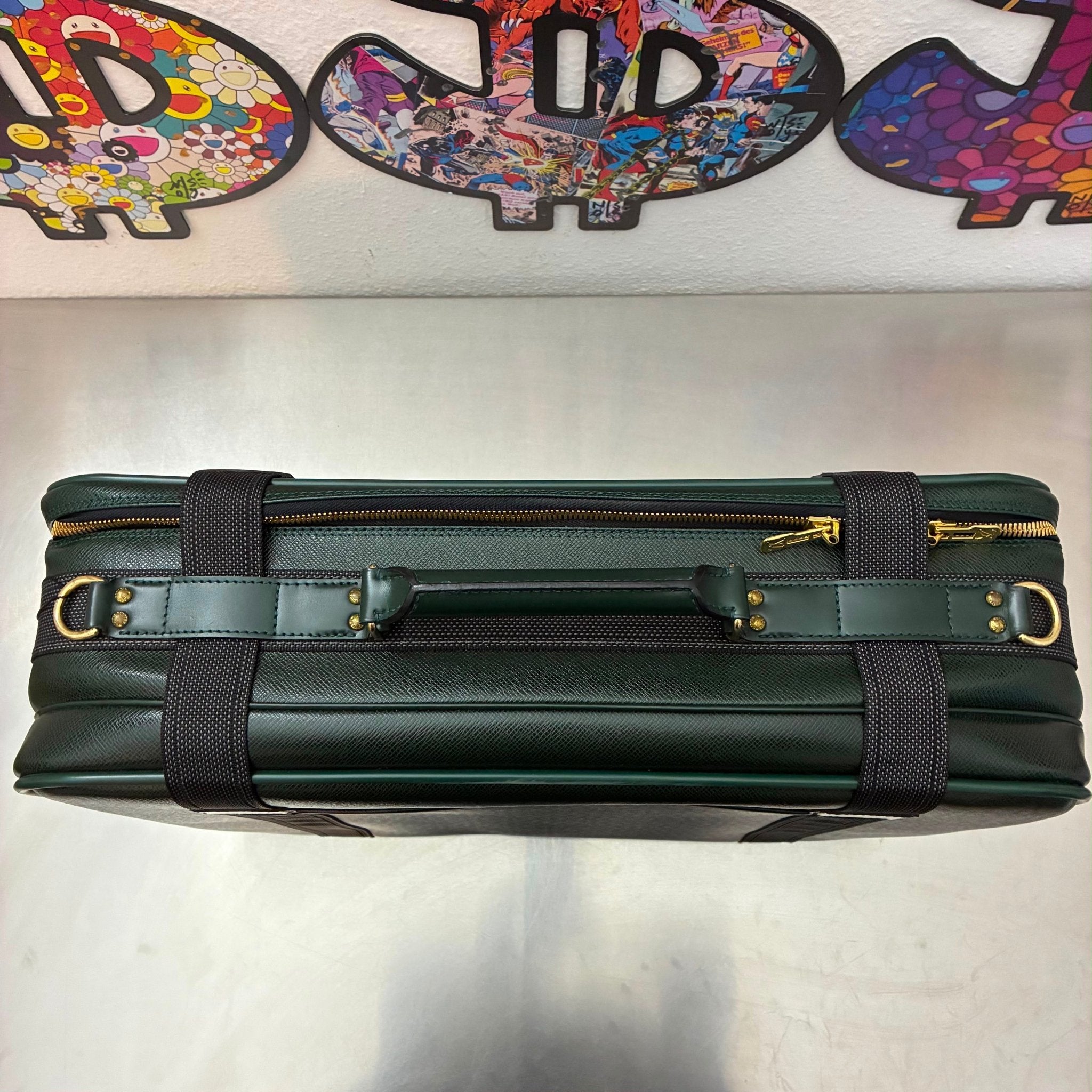Louis Vuitton Satellite 53 Taiga