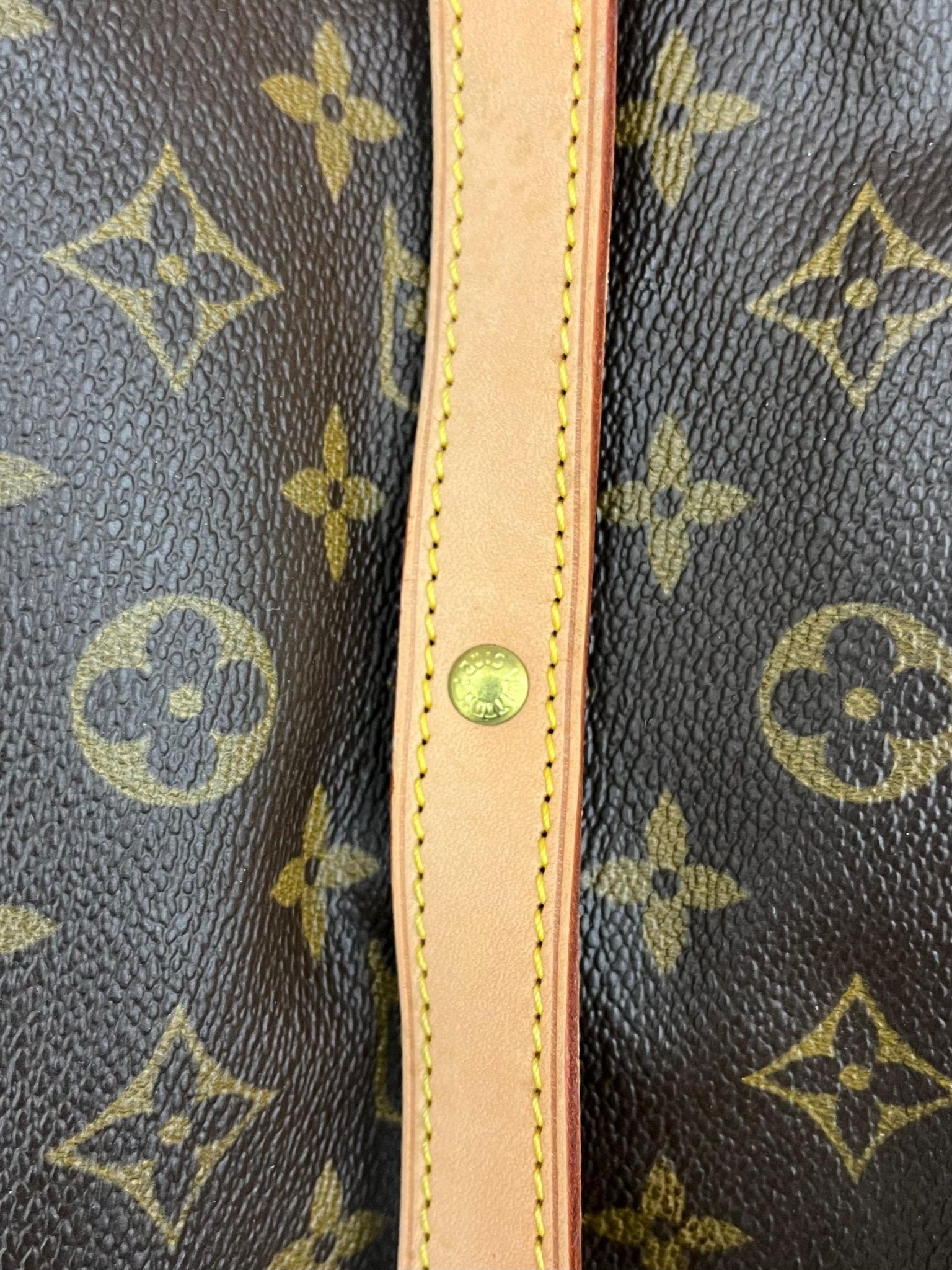 Louis Vuitton Saumur 30