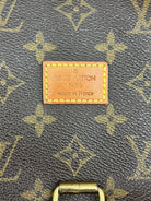 Louis Vuitton Saumur 30
