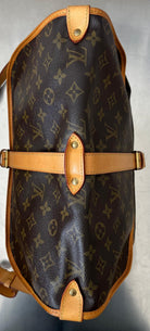 Louis Vuitton Saumur 35