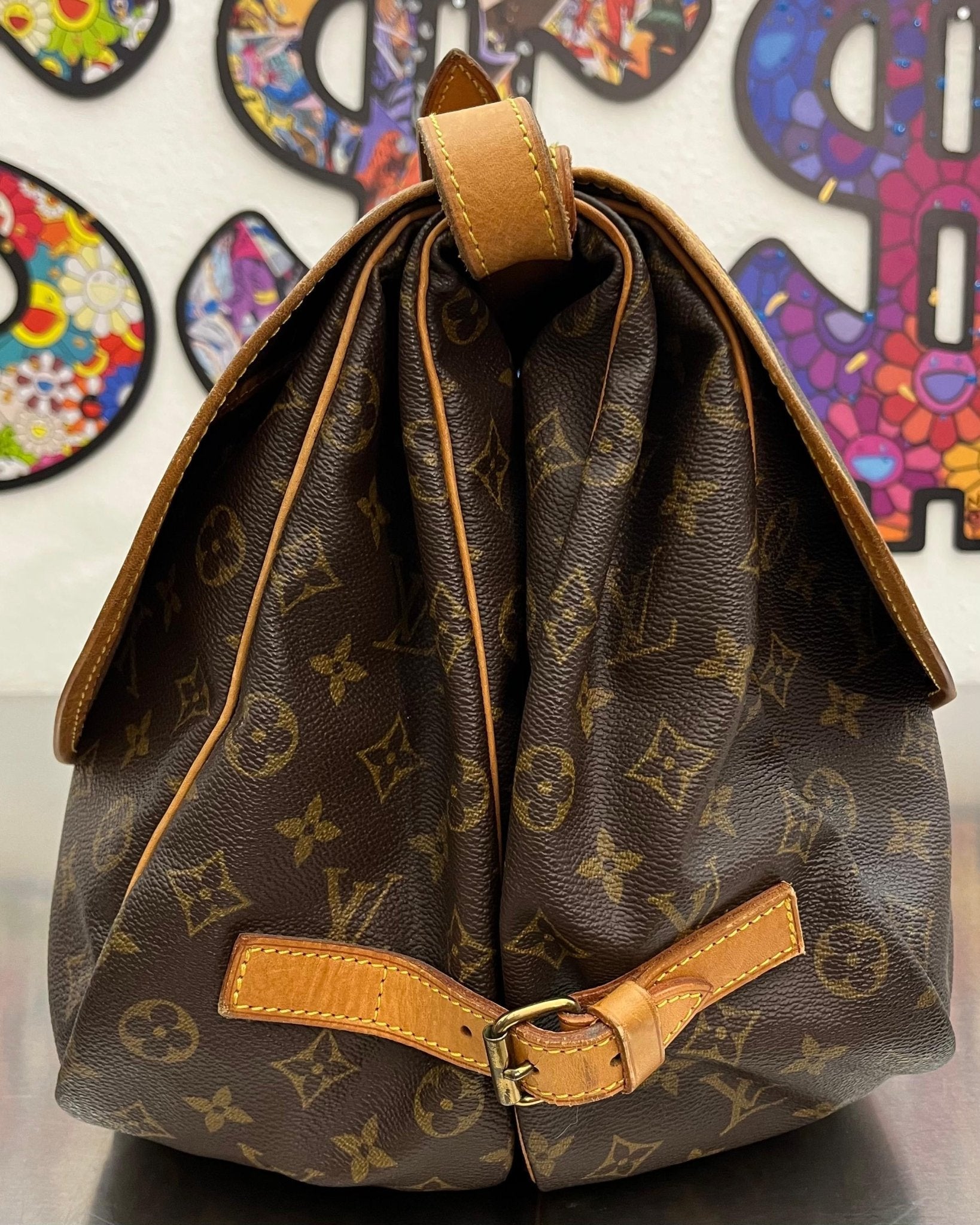 Louis Vuitton Saumur 35