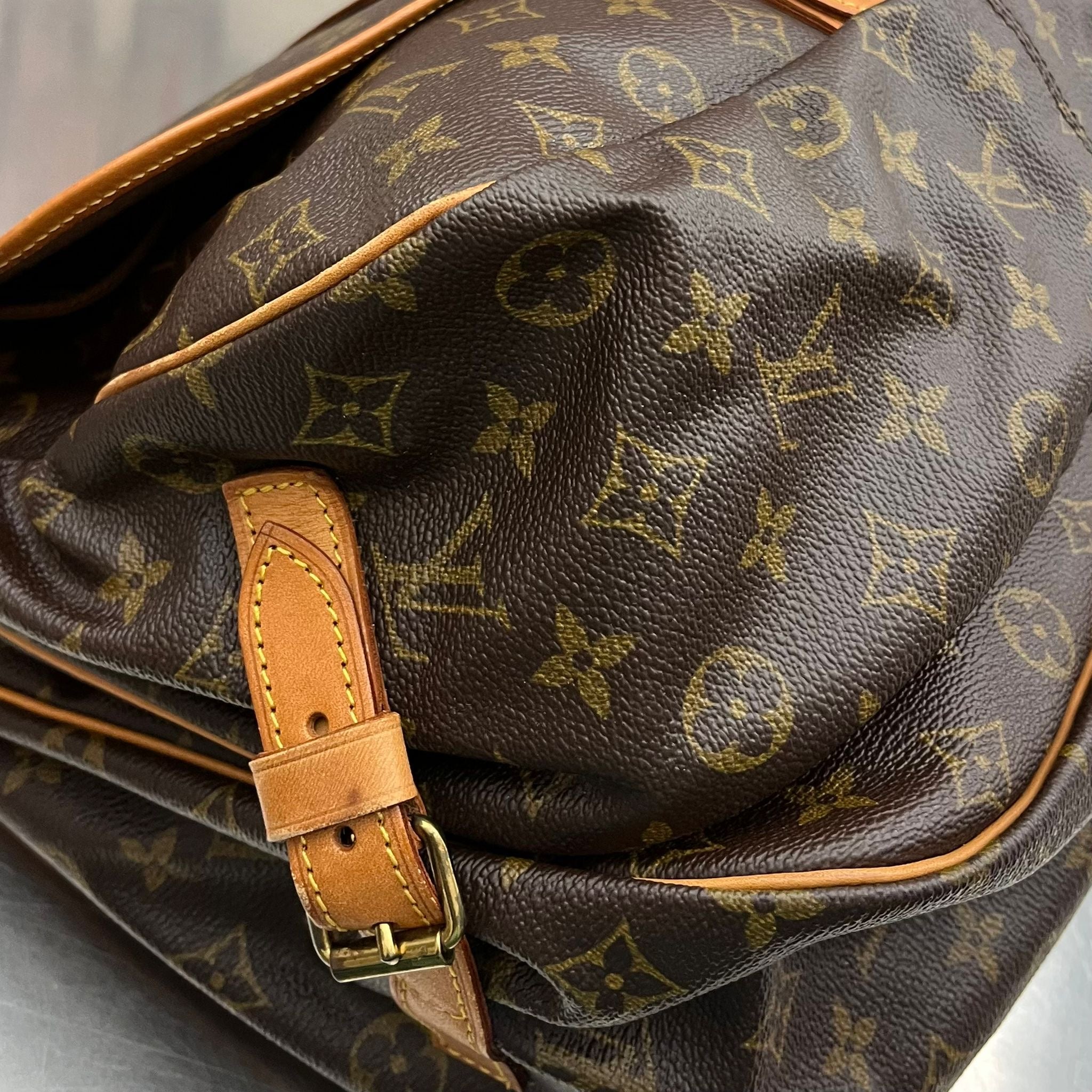 Louis Vuitton Saumur 35 Monogram von 1987