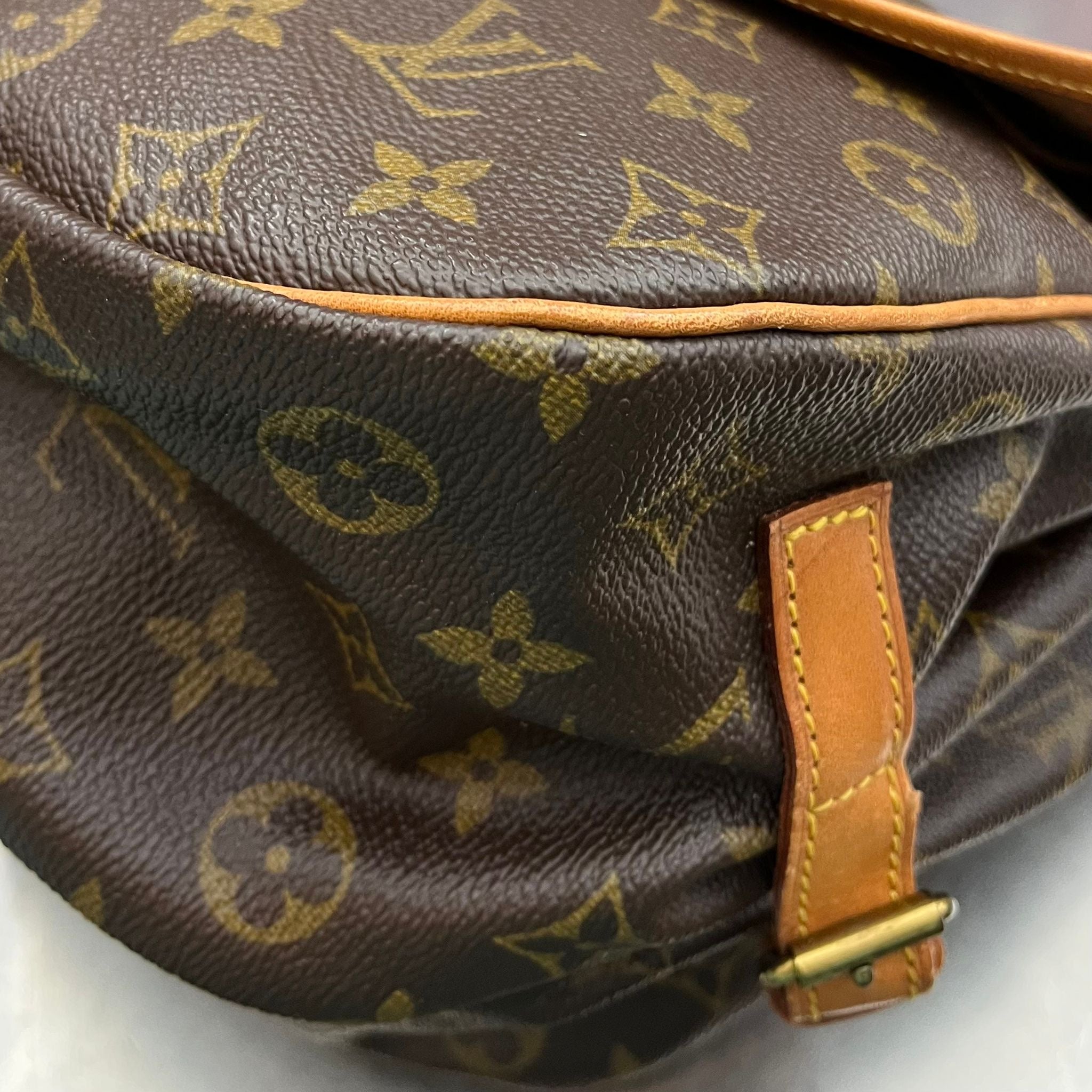 Louis Vuitton Saumur 35 Monogram von 1987