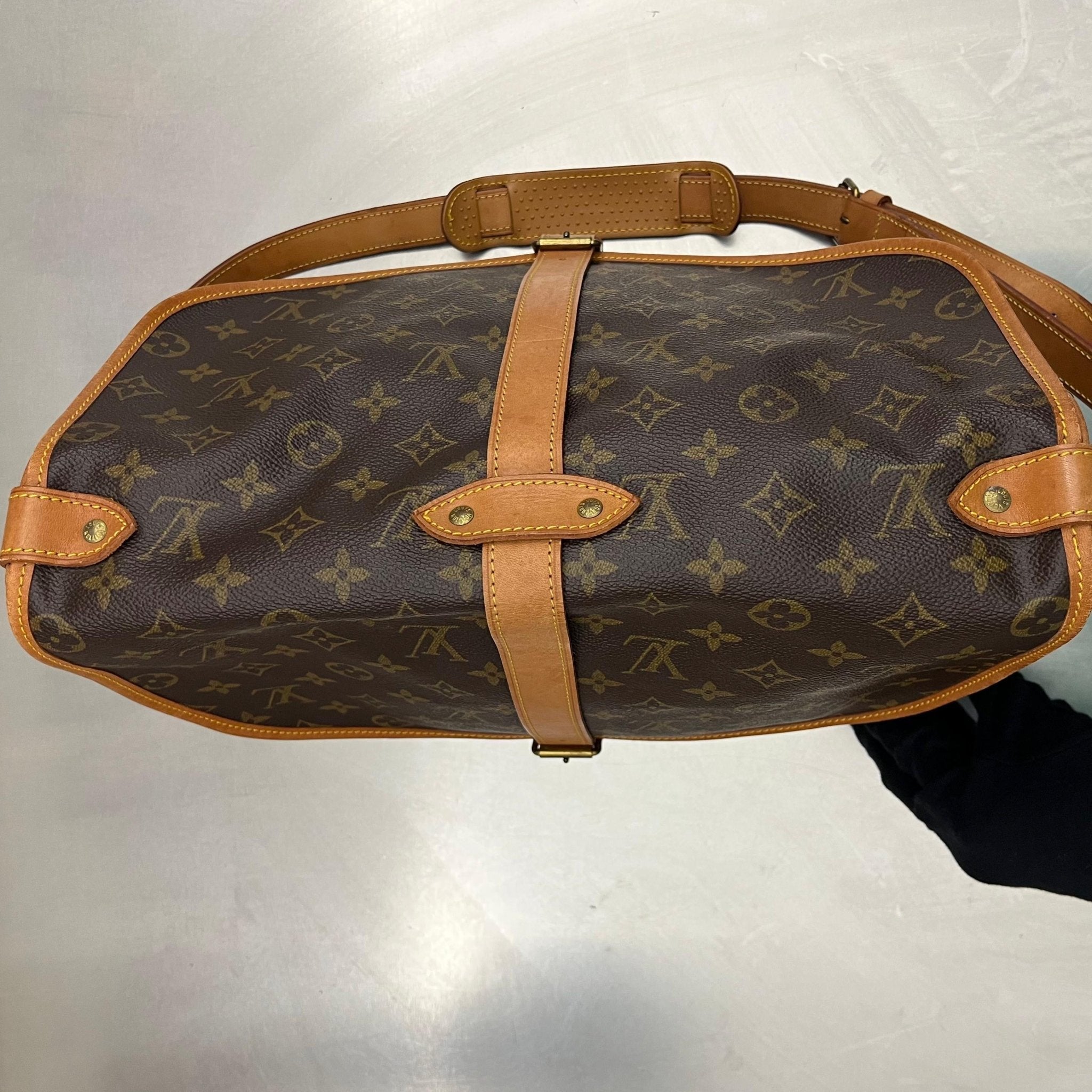 Louis Vuitton Saumur 35 Monogram von 1987