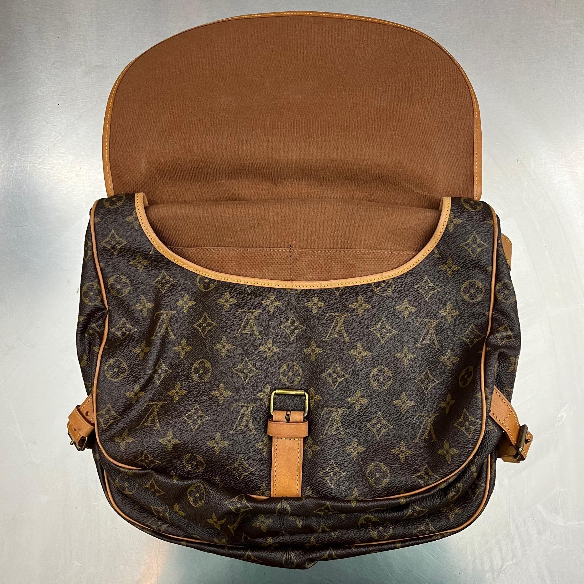 Louis Vuitton Saumur 35 Monogram von 1987