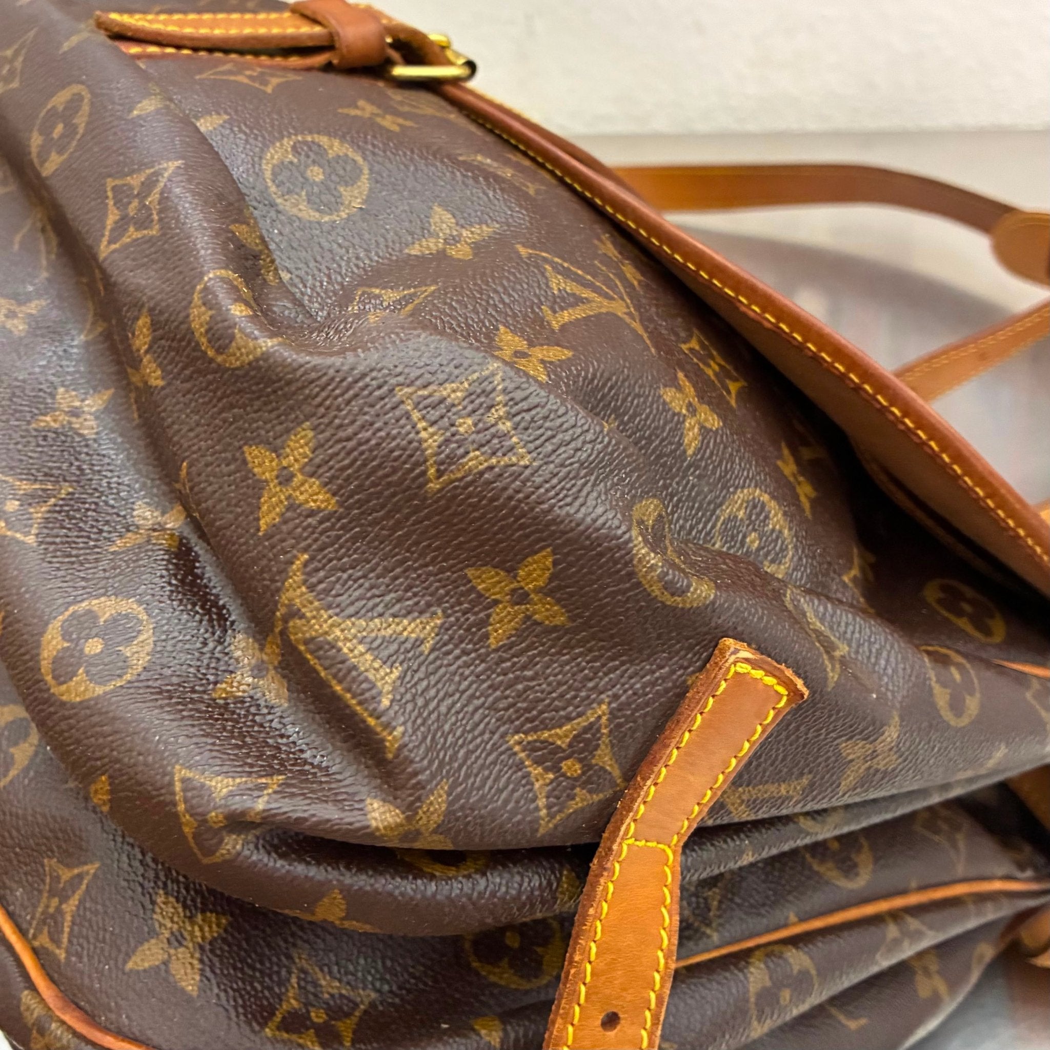 Louis Vuitton Saumur 35 Monogram von 1997