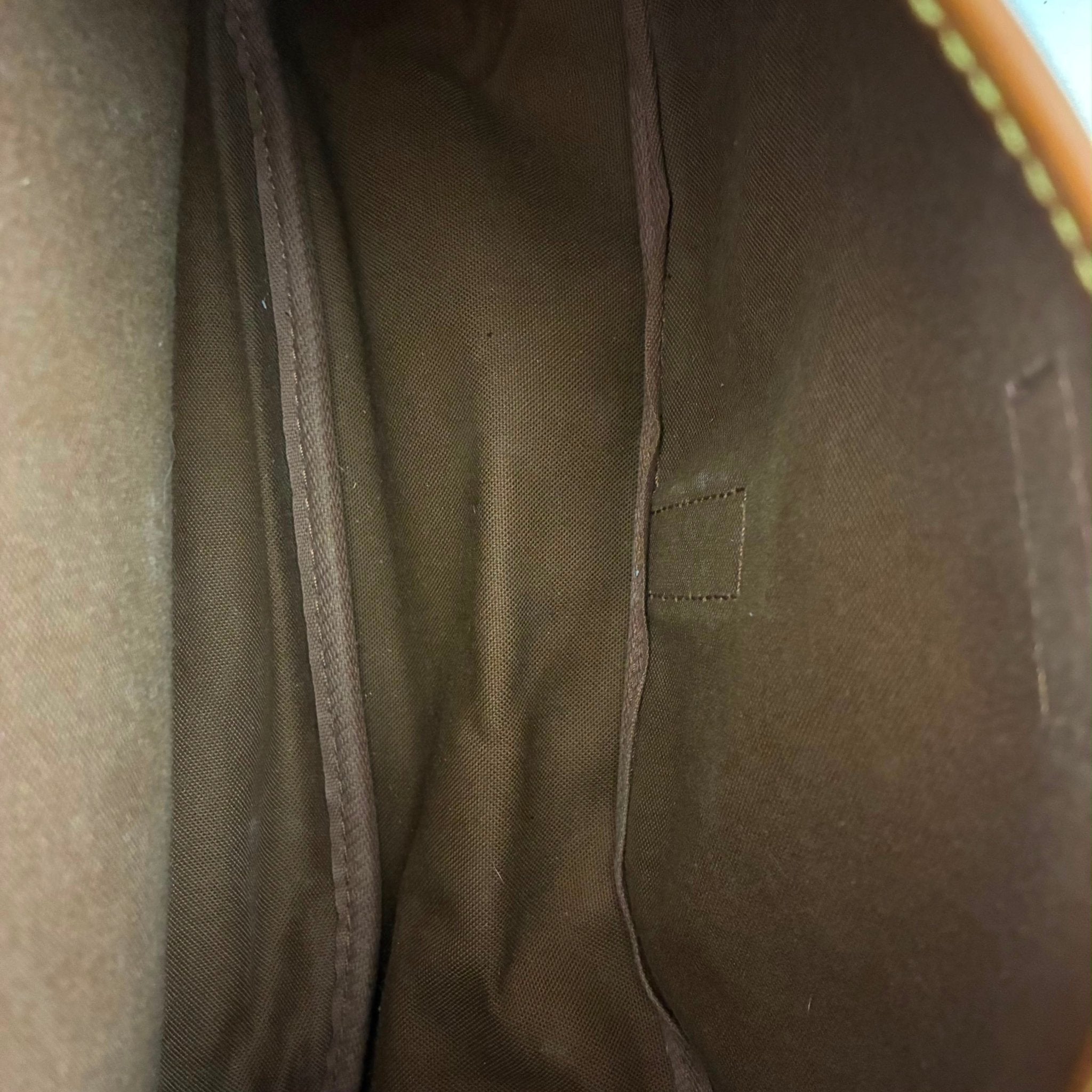 Louis Vuitton Saumur 35 Monogram von 1997