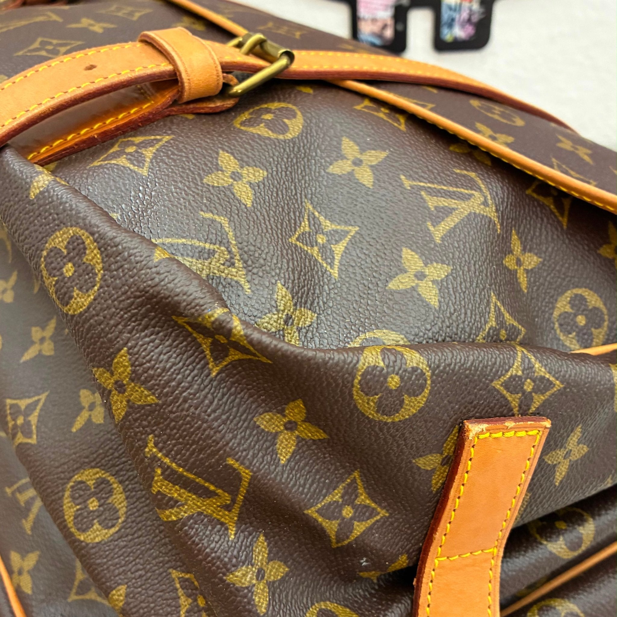 Louis Vuitton Saumur 43 Monogramm
