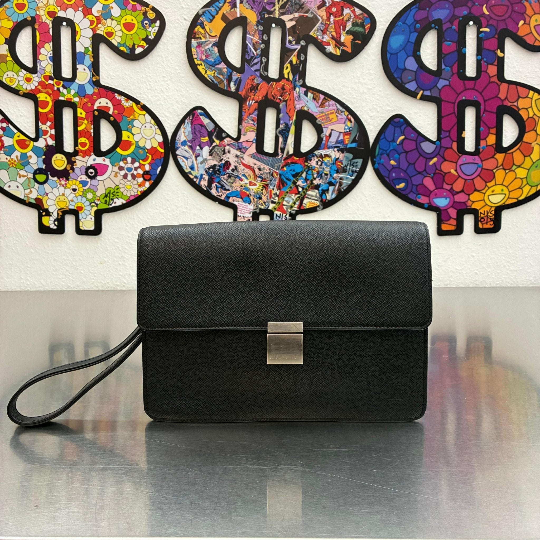 Louis Vuitton Selenga Taiga
