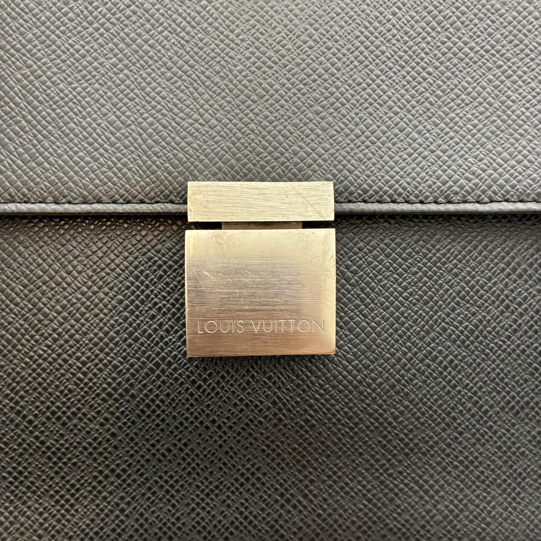 Louis Vuitton Selenga Taiga