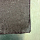 Louis Vuitton Serviette Kourad Taiga