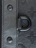 Louis Vuitton Shadow Pochette Discovery PM Leder