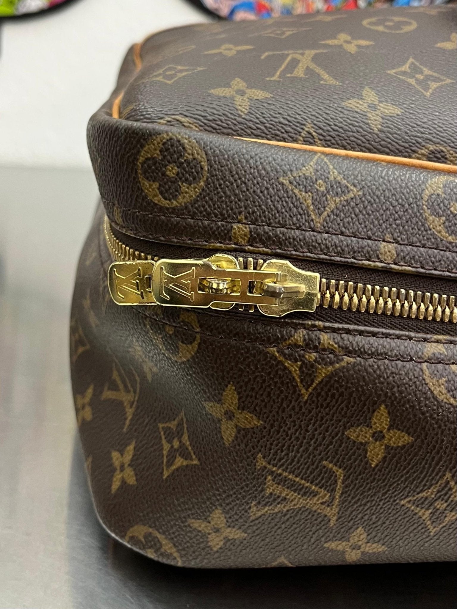 Louis Vuitton Sirius 45