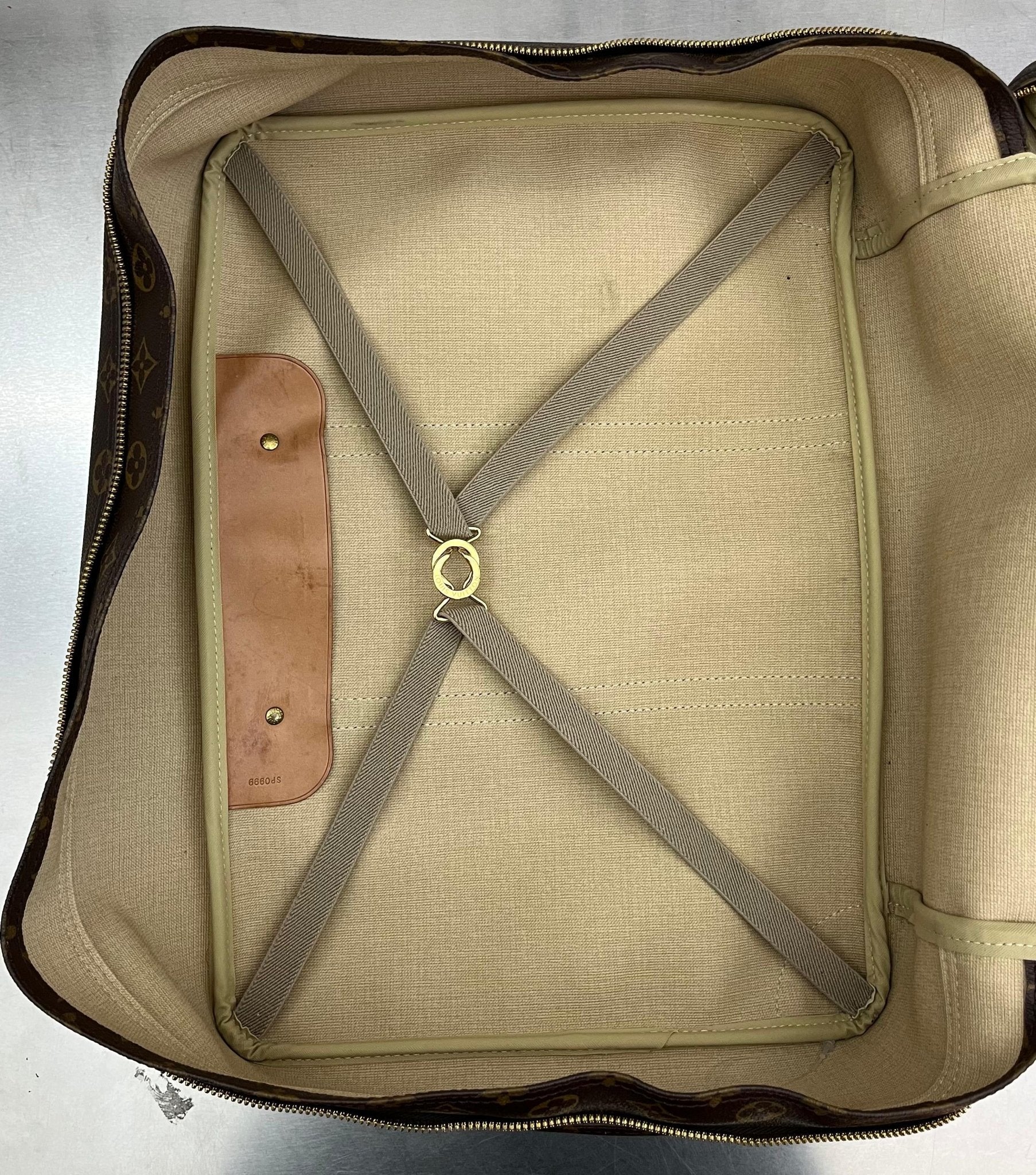 Louis Vuitton Sirius 45