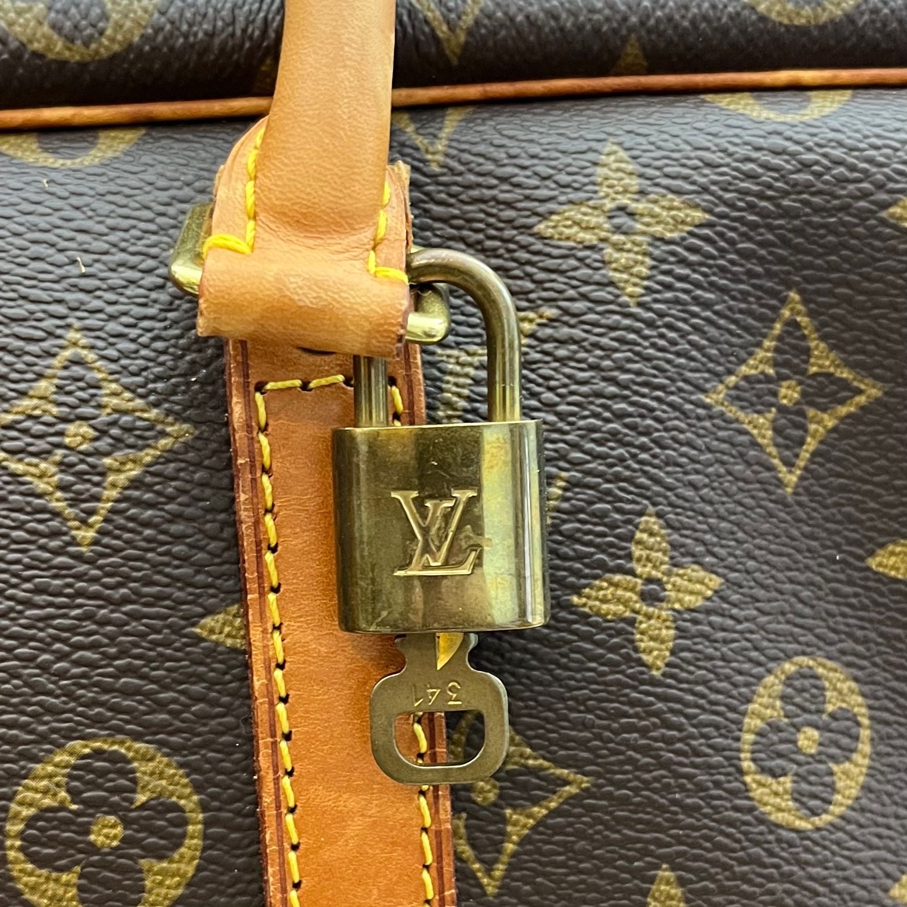 Louis Vuitton Sirius 45 Monogram