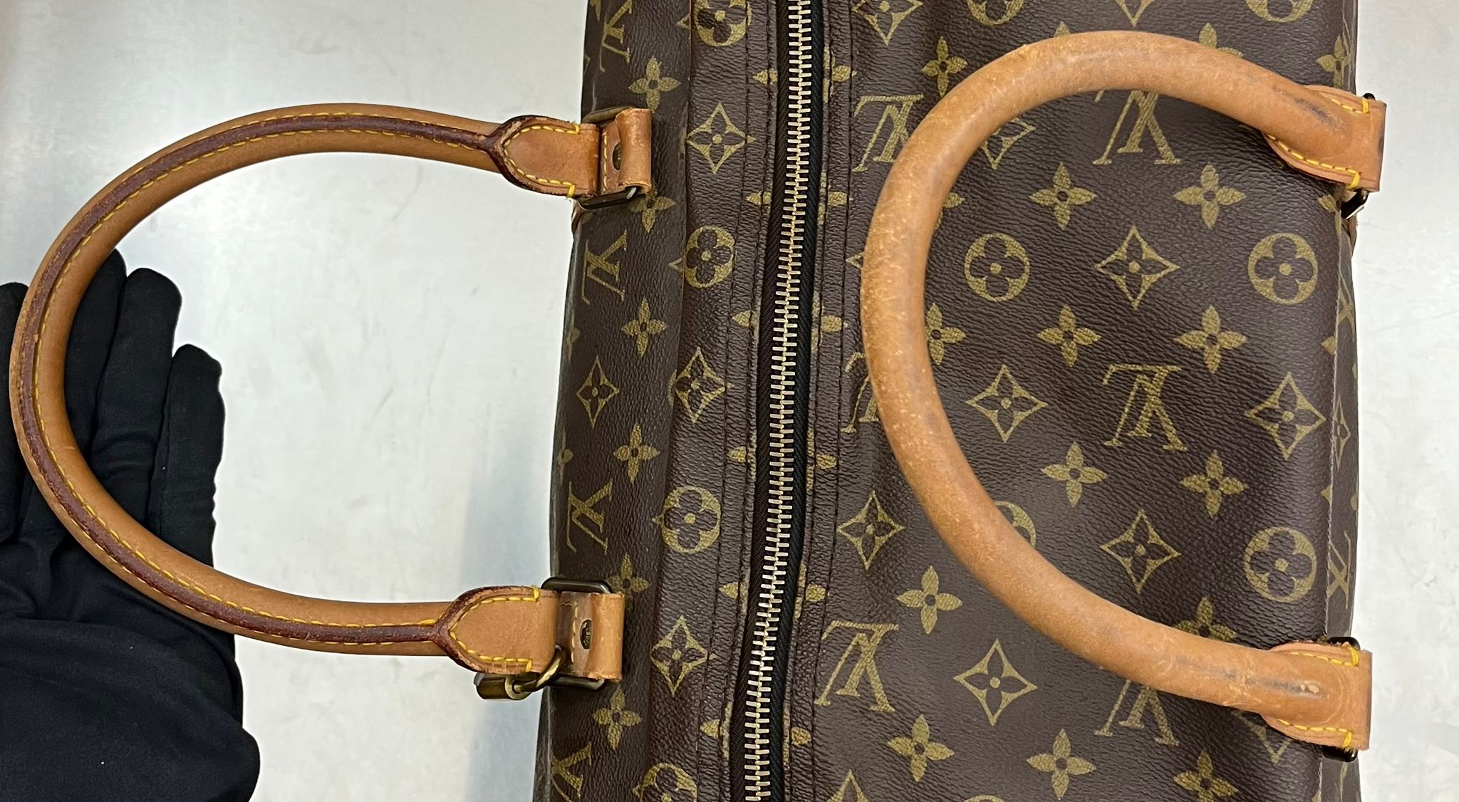 Louis Vuitton Sirius 65