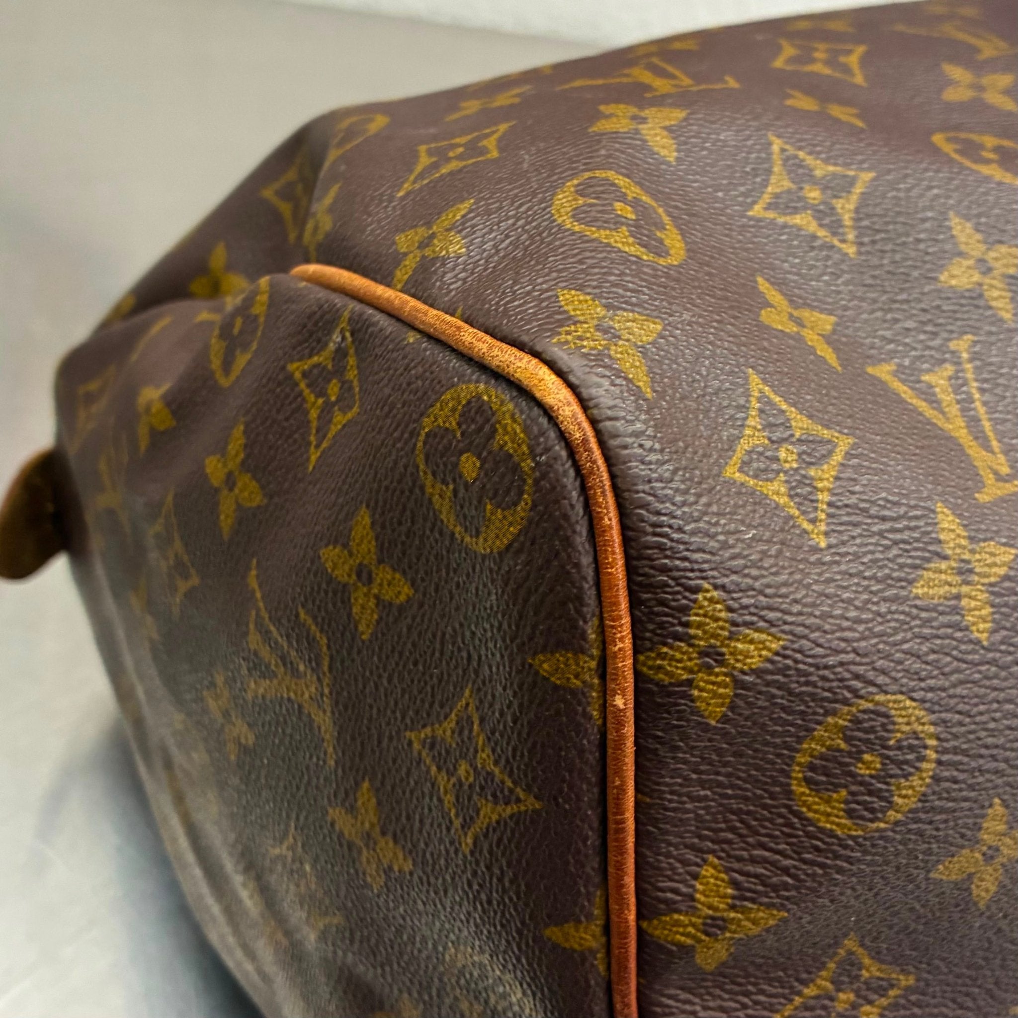 Louis Vuitton Speedy 35 Monogram
