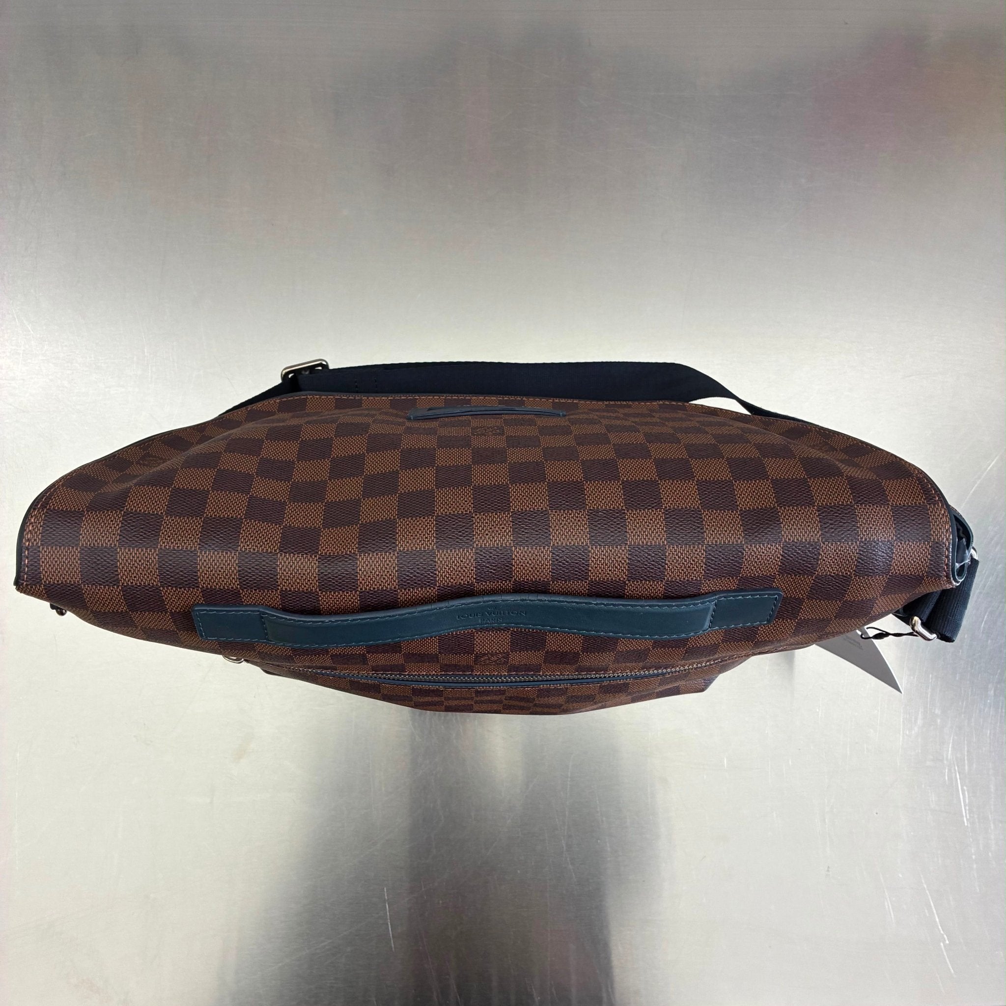 Louis Vuitton Sprinter Messenger Damier Ebene