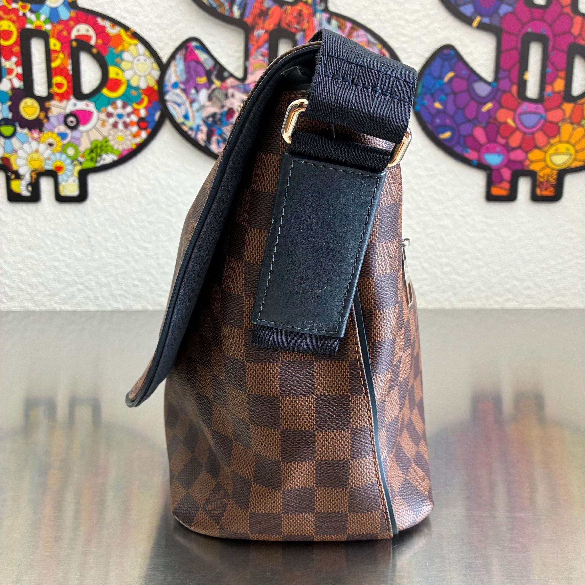 Louis Vuitton Sprinter Messenger Damier Ebene