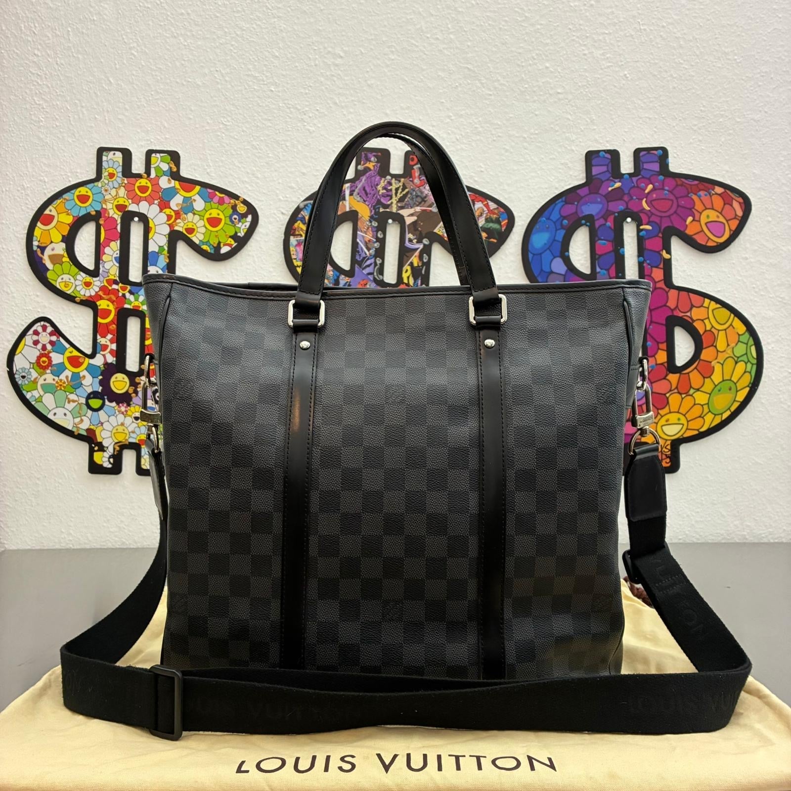 Louis Vuitton Tadao Damier Graphit