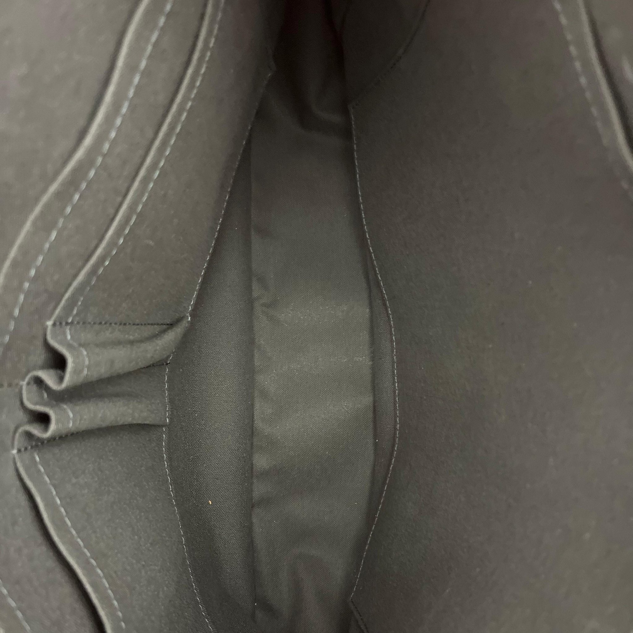 Louis Vuitton Tadao Infini