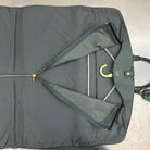 Louis Vuitton Taiga Bering Kleiderhülle