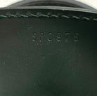 Louis Vuitton Taiga Bering Kleiderhülle
