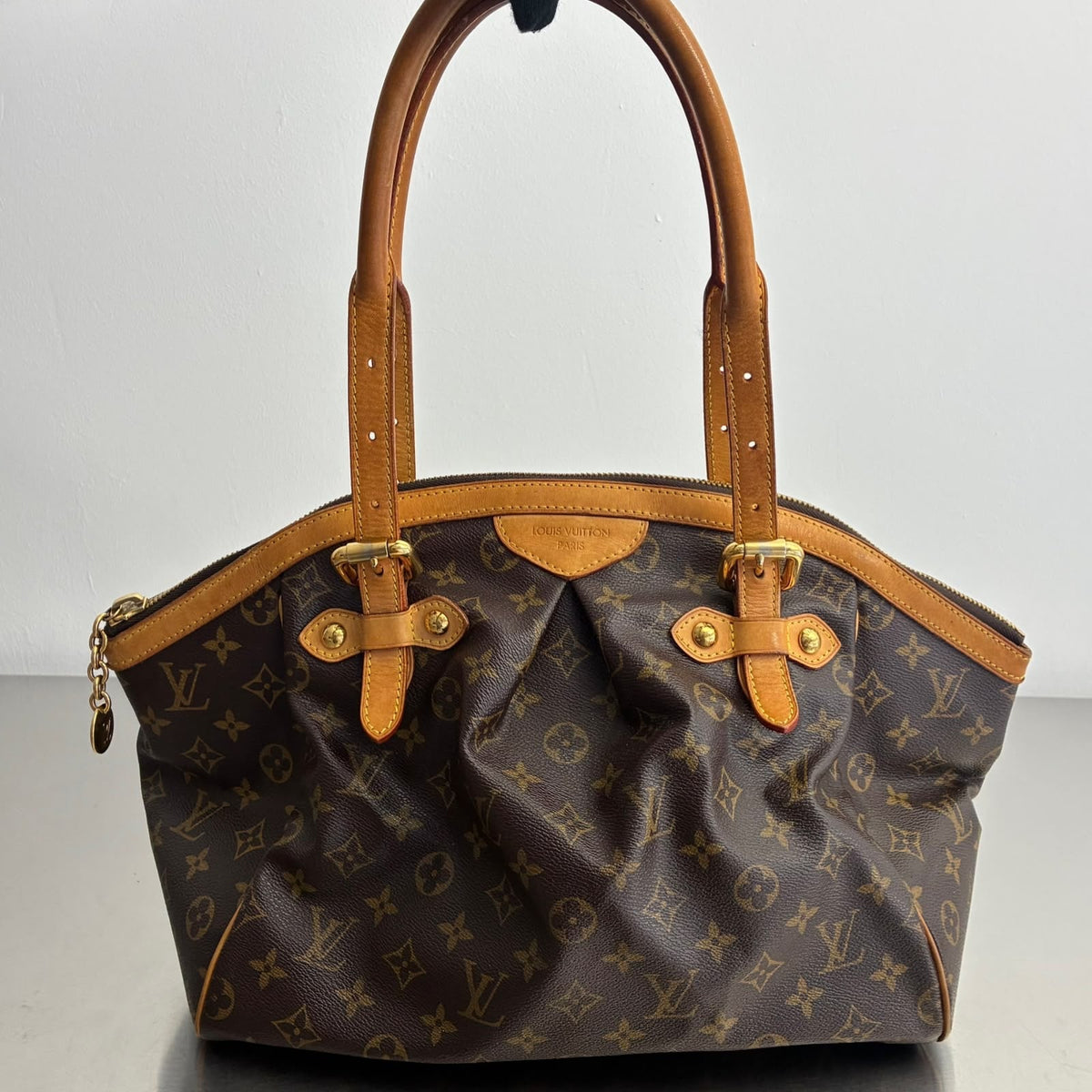 Louis Vuitton Tivoli GM Monogram