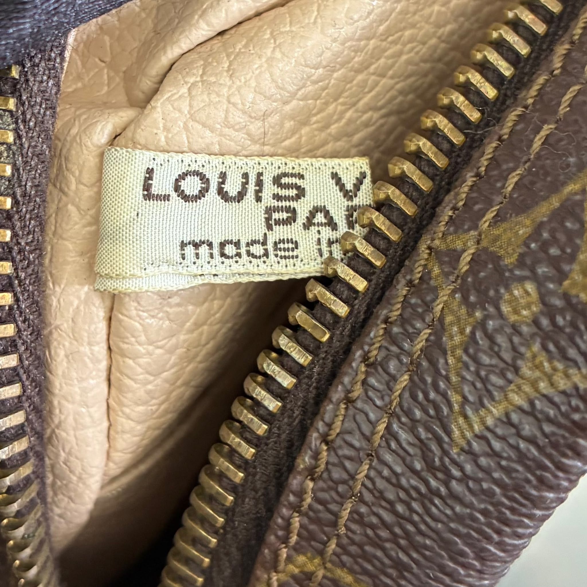 Louis Vuitton Trousse Toilette 23 Monogram von 1983