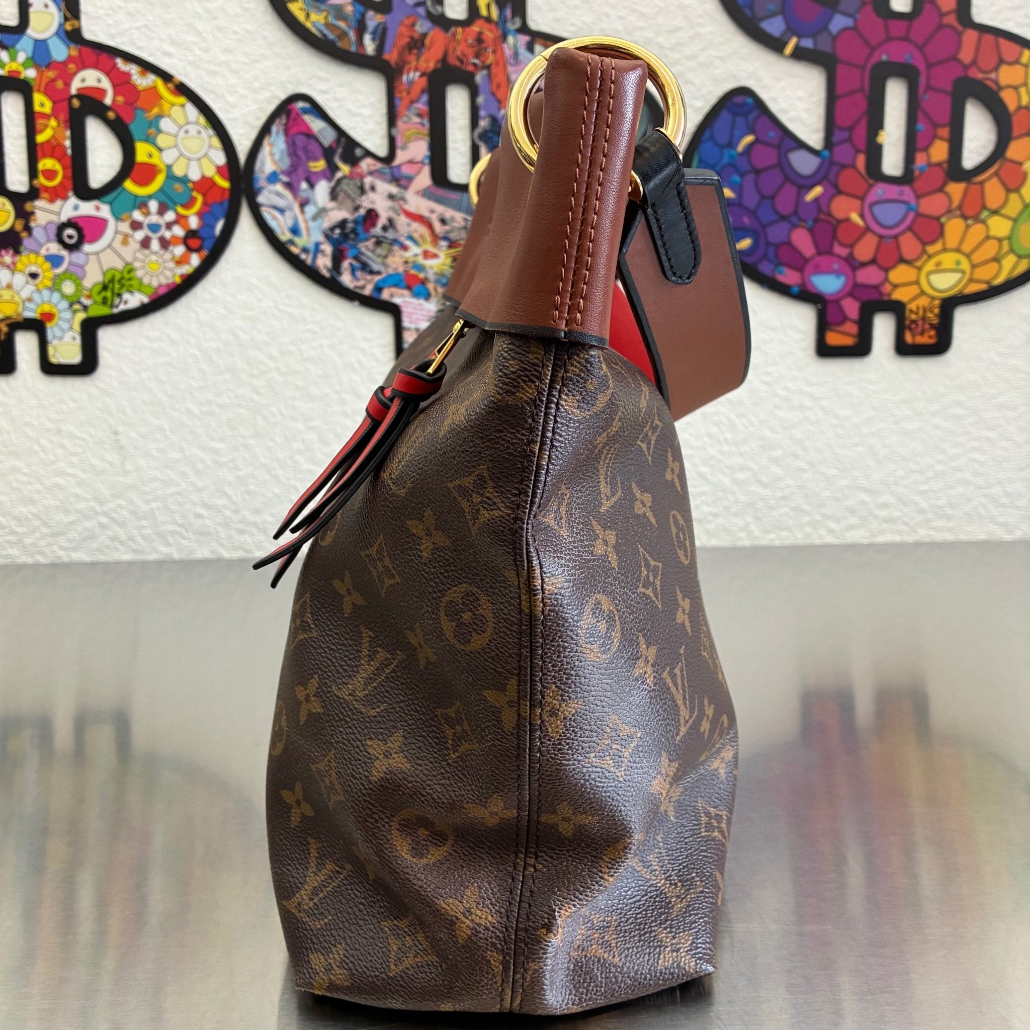 Louis Vuitton Tuileries Hobo Monogam