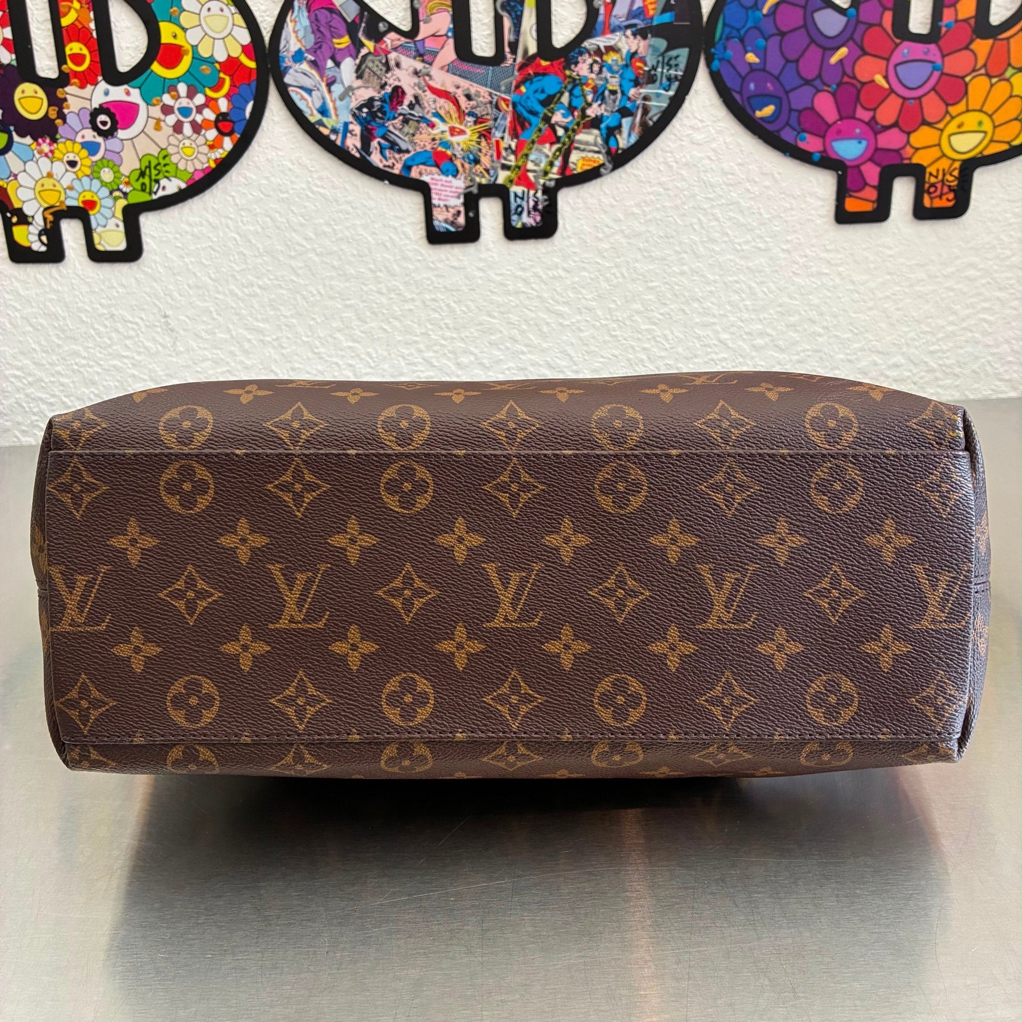 Louis Vuitton Tuileries Hobo Monogam