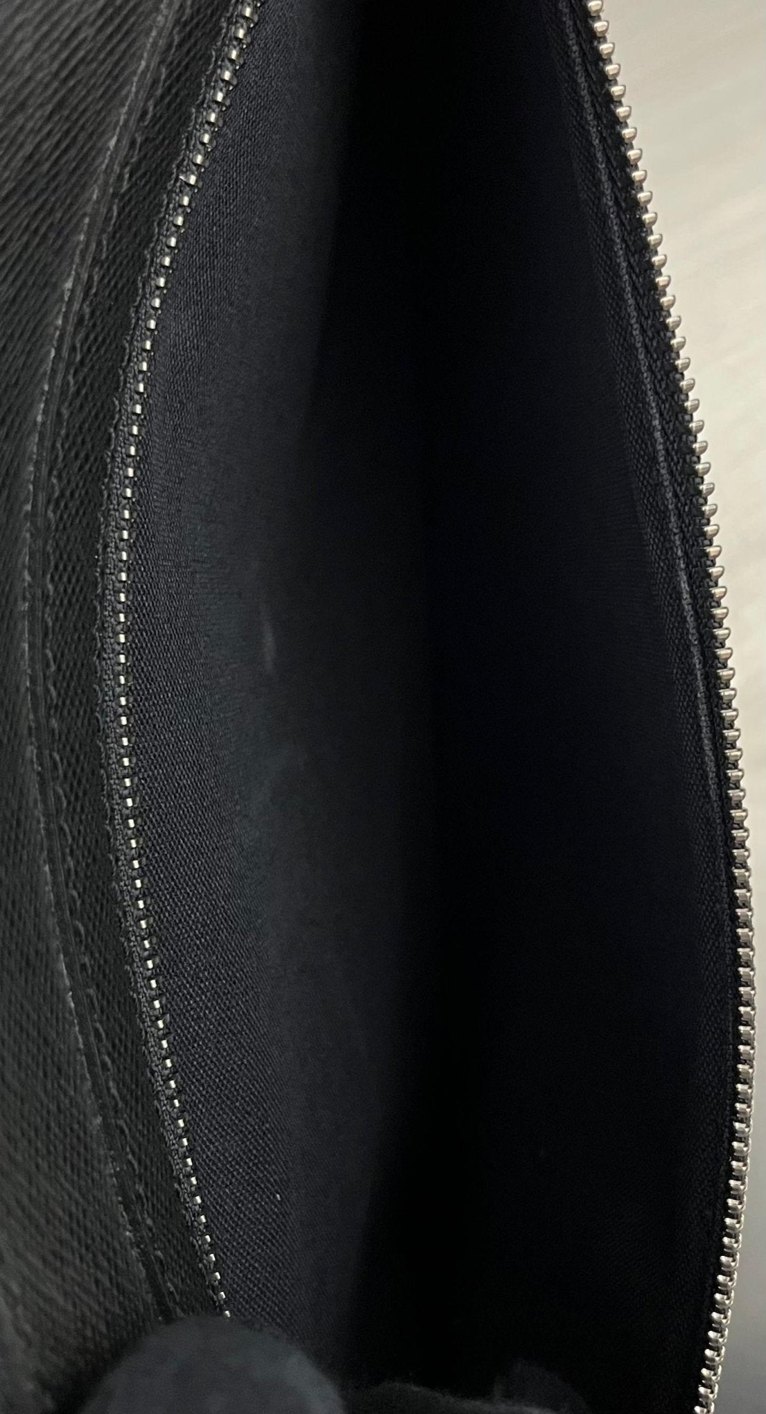 Louis Vuitton Vladimir Taiga
